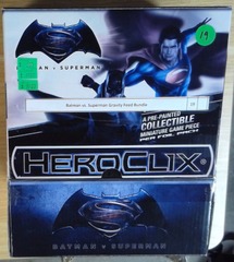 Batman Vs Superman: Gravity Feed Bundle (19)
